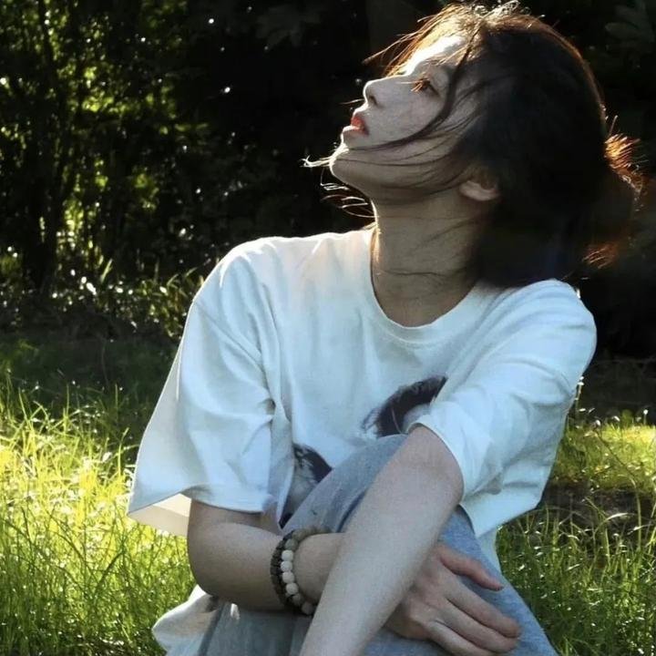 毛骨悚然之红衣男孩